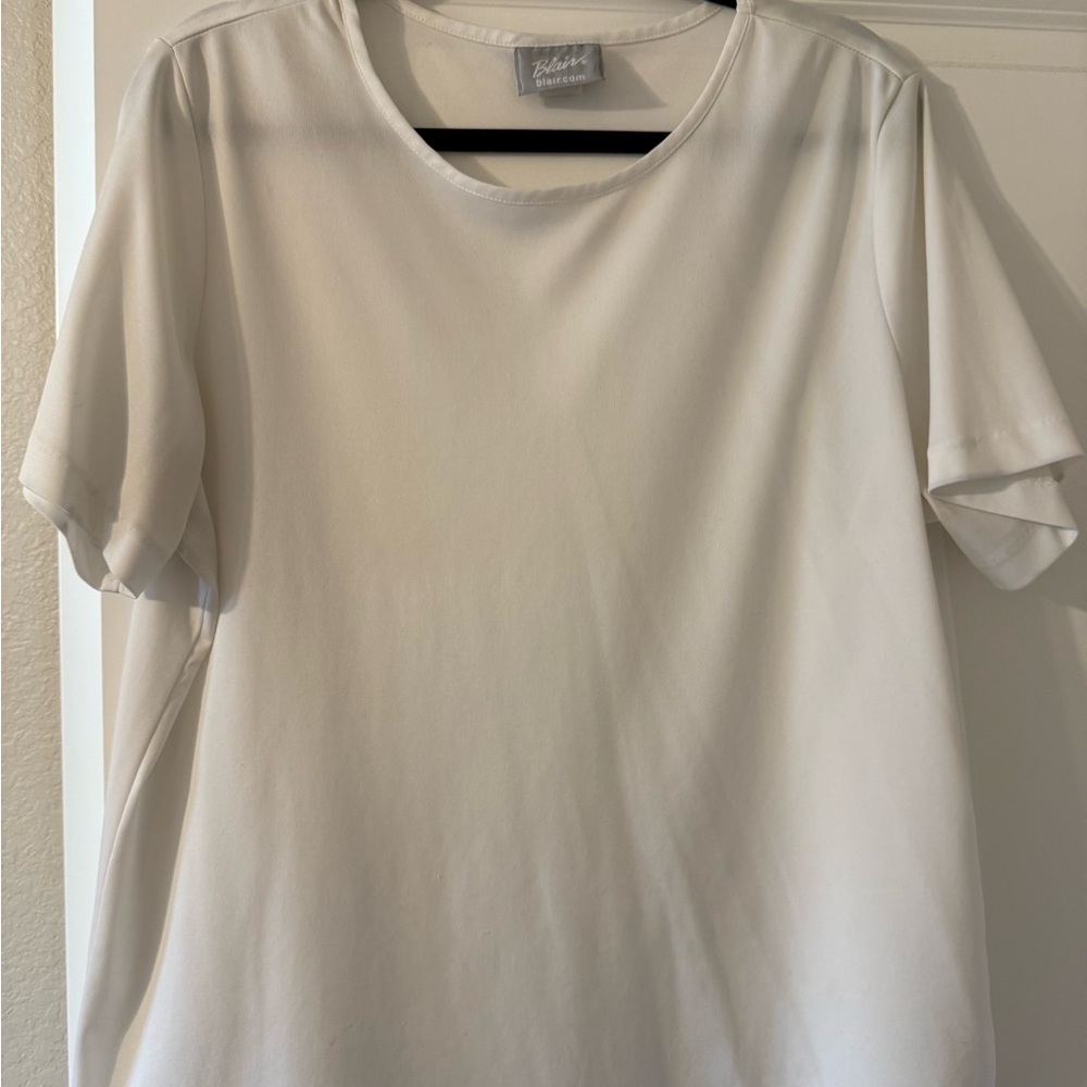 Elegant Cream Short Sleeve Top